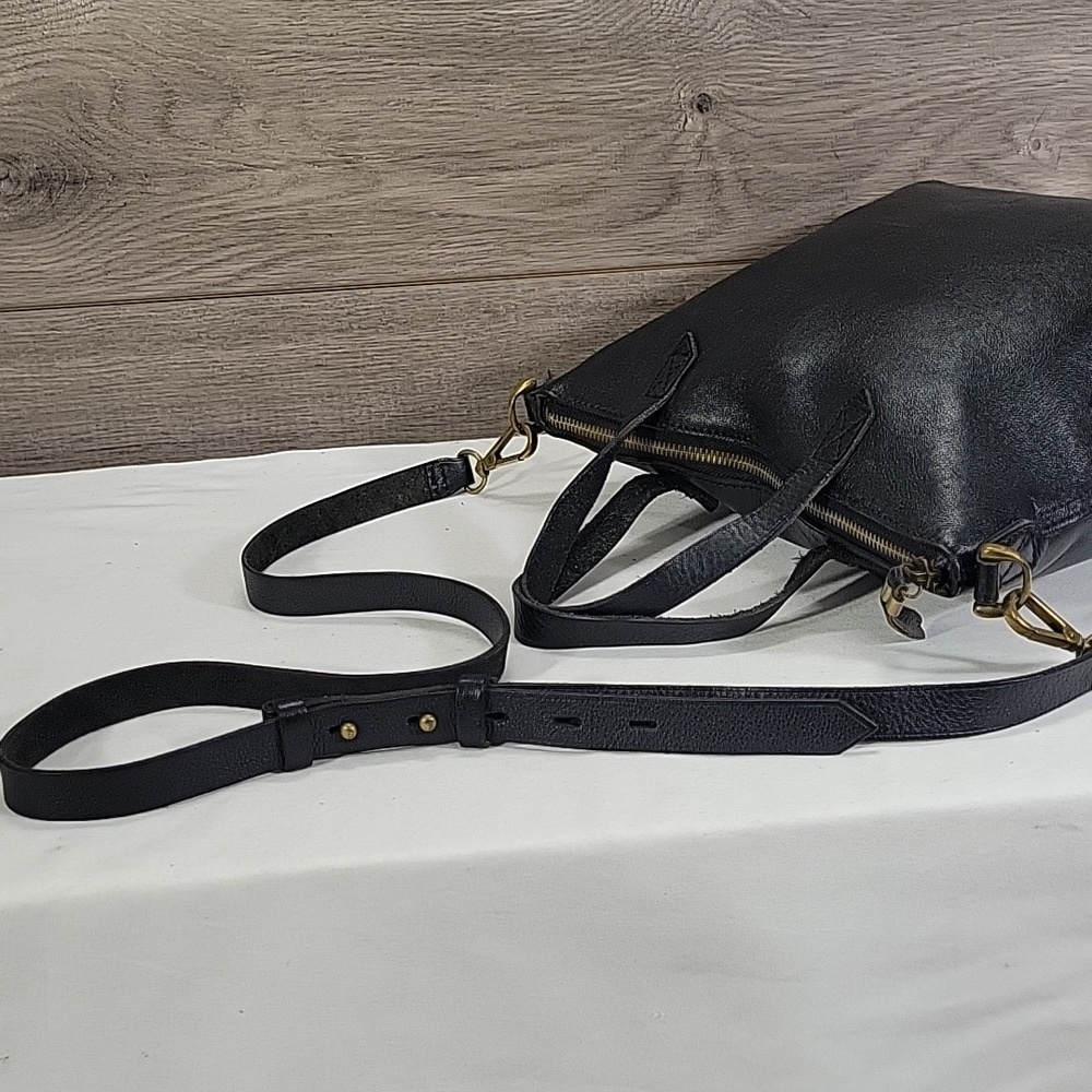 Madewell Small Black Leather Tote Crossbody Bag - Picture 5 of 13